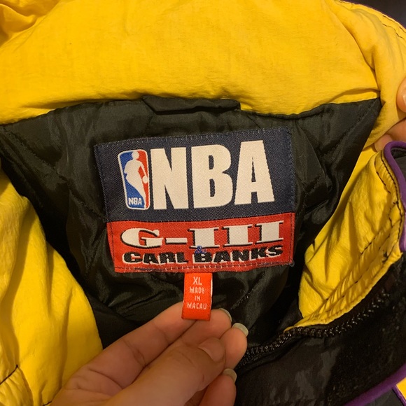 *SOLD* Lakers G-III Carl Banks Jacket - Picture 3 of 6
